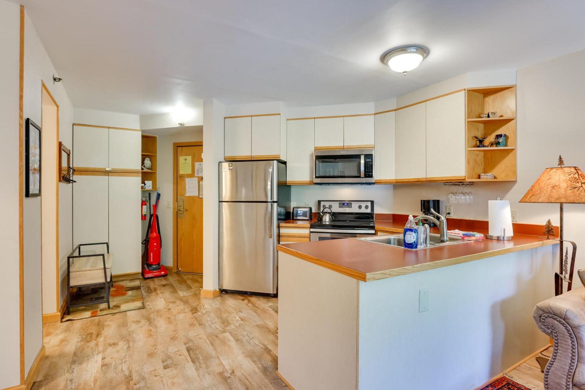 Ski-Inandski-Out Retreat With Iron Horse Pool Access! Винтер Парк Экстерьер фото
